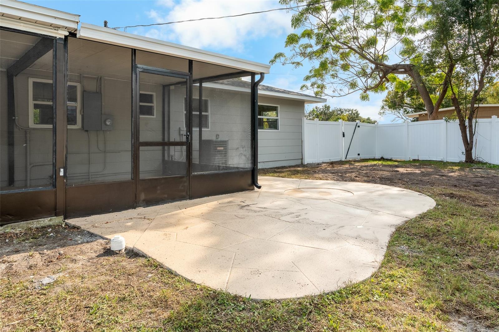 MEADOW LAWN REP - Residential