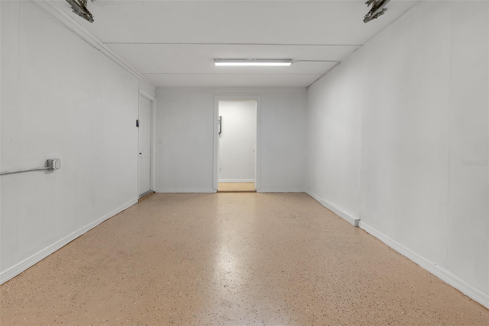 MEADOW LAWN REP - Residential