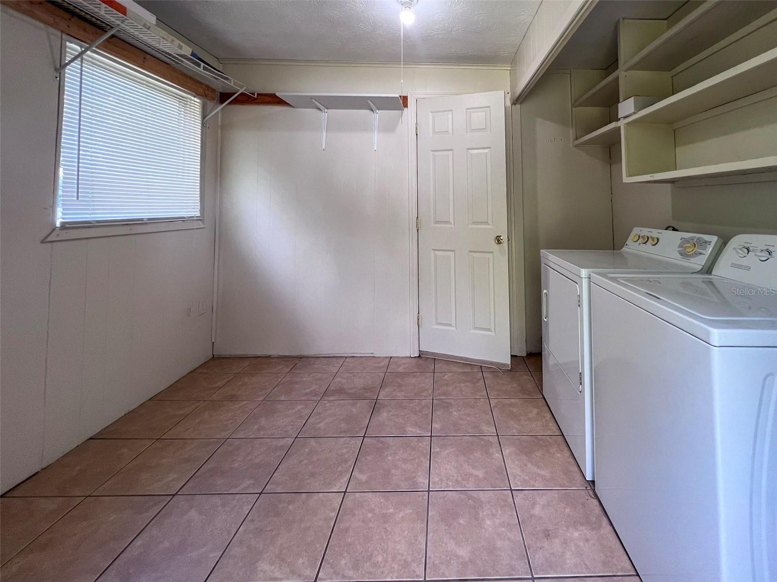 WOODLAND TERRACE - Residential Lease