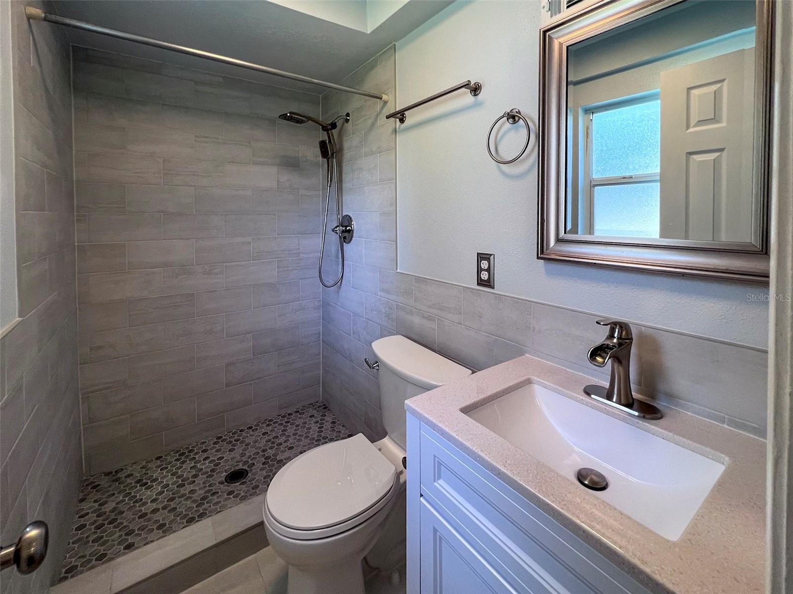 WOODLAND TERRACE - Residential Lease