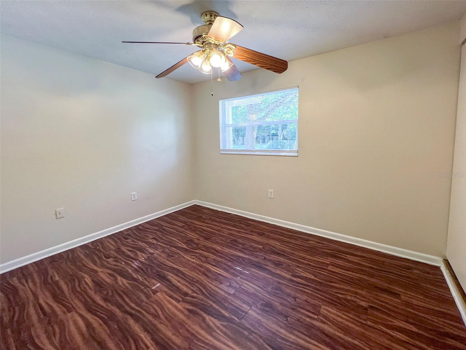 WOODLAND TERRACE - Residential Lease