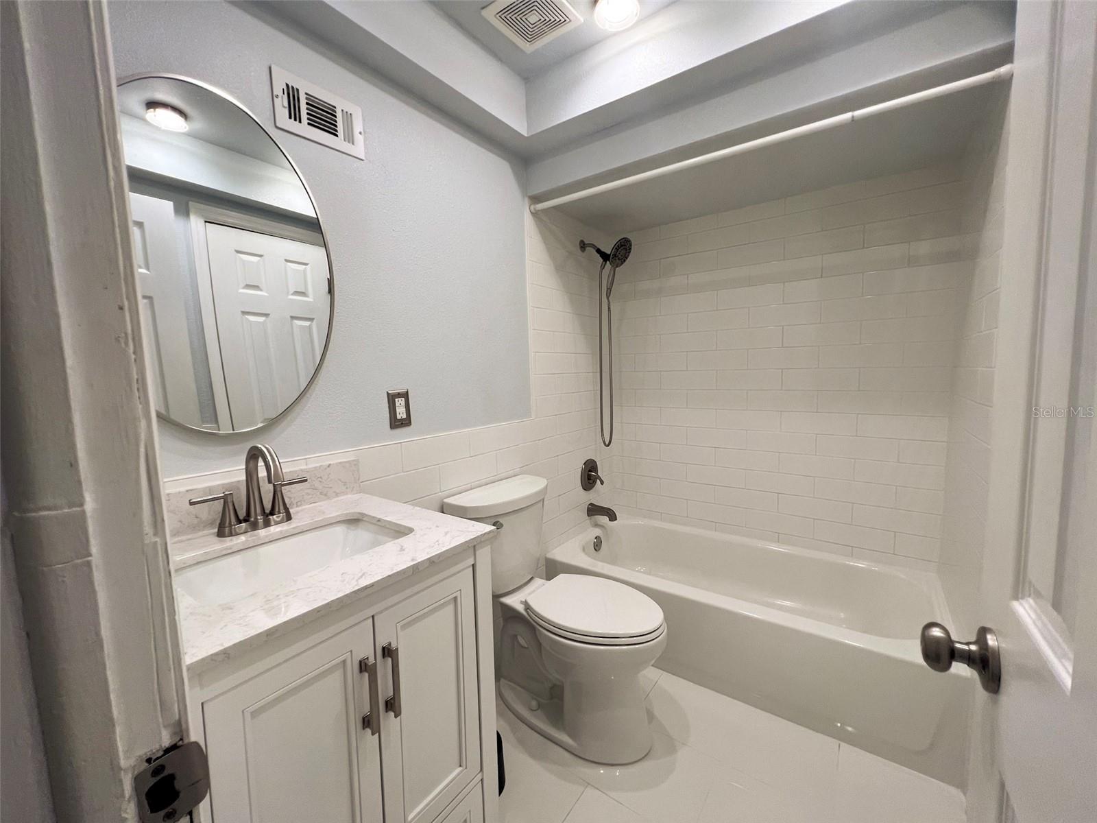 WOODLAND TERRACE - Residential Lease