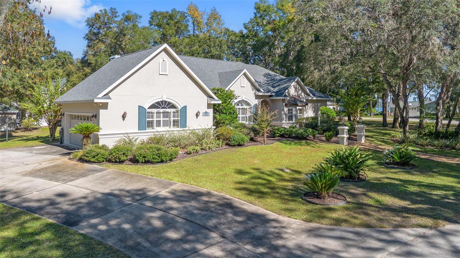 19811 LAKE DORR ROAD