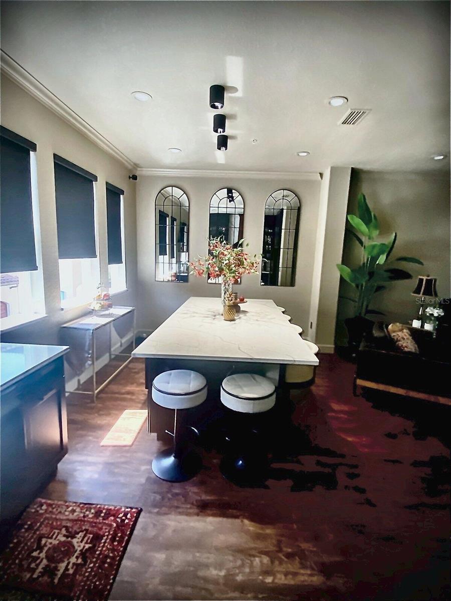 WESTSHORE YACHT CLUB TOWNHOMES - Residential