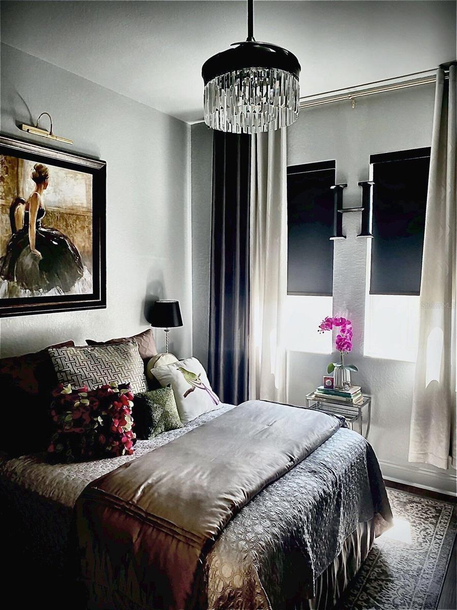 WESTSHORE YACHT CLUB TOWNHOMES - Residential
