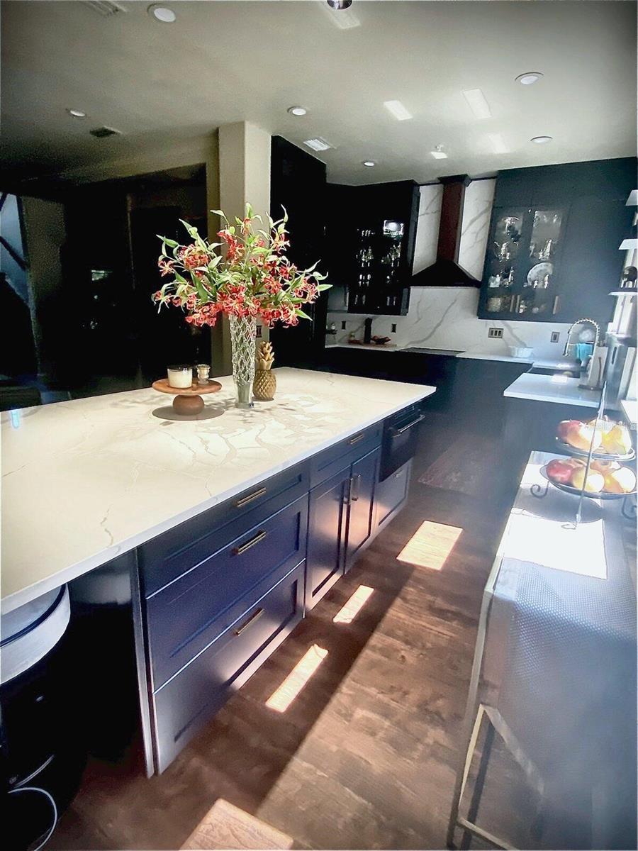 WESTSHORE YACHT CLUB TOWNHOMES - Residential