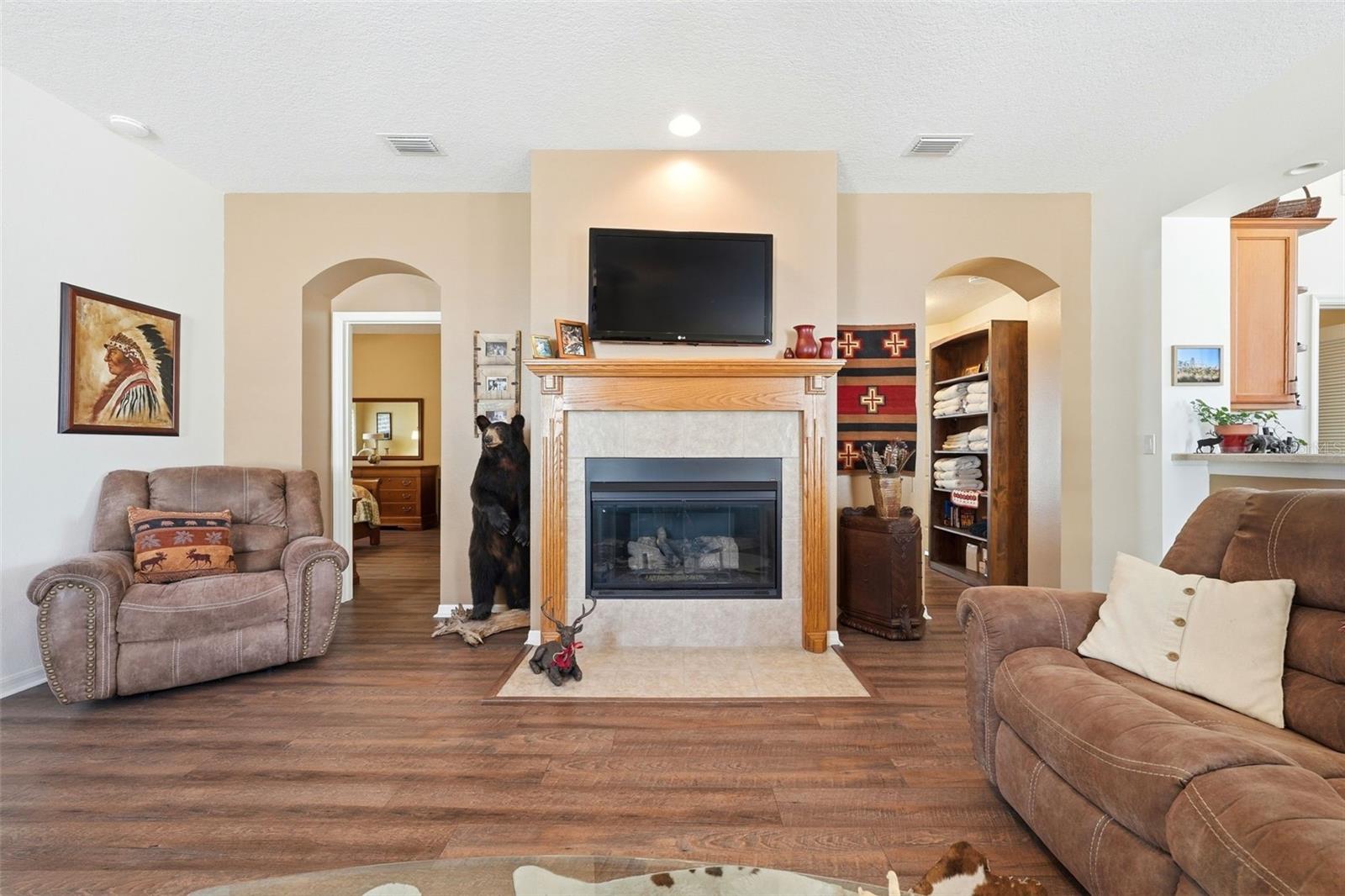 TAVARES ROYAL HARBOR PH 02 LT 179 - Residential