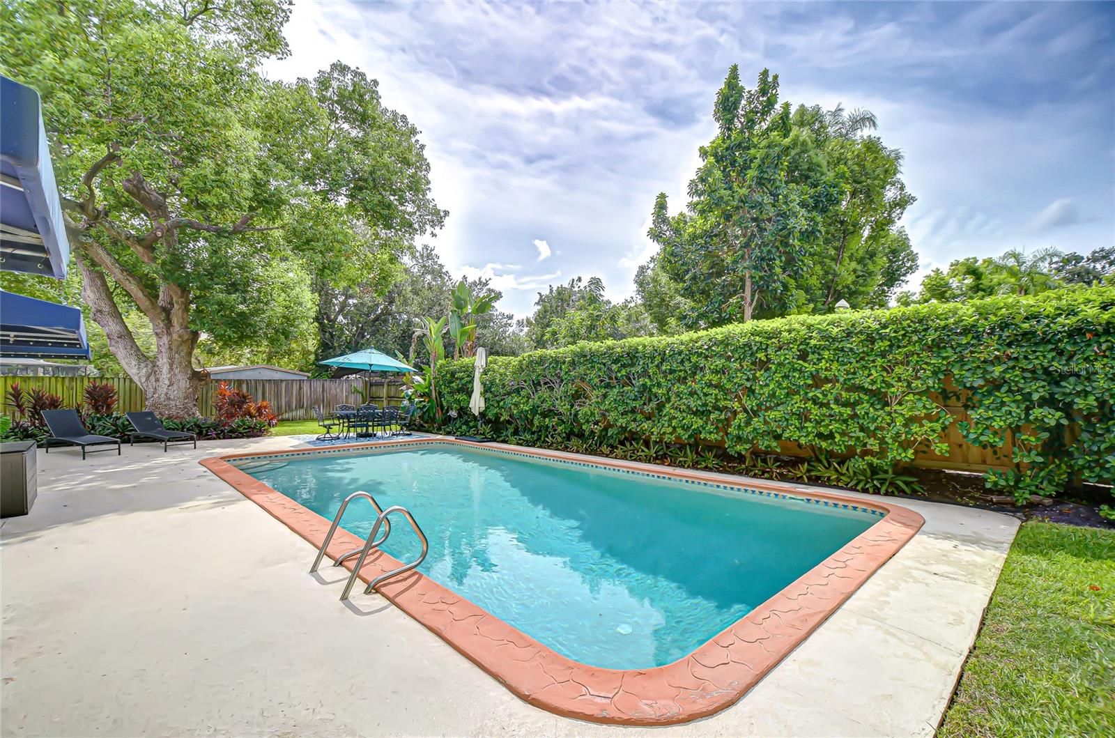 MAGDALENE SHORES ESTATES UN 6 - Residential