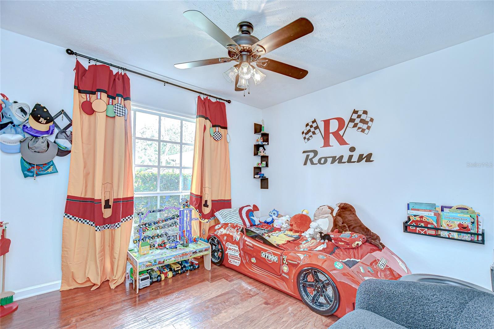 MAGDALENE SHORES ESTATES UN 6 - Residential