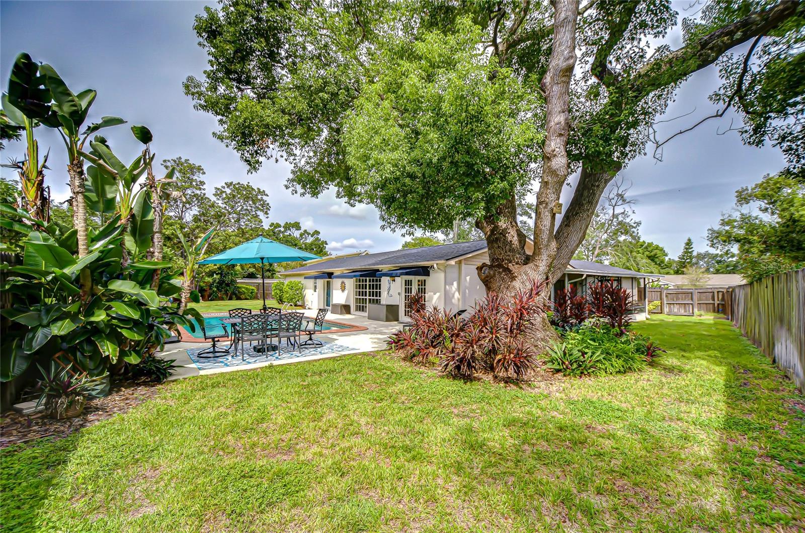 MAGDALENE SHORES ESTATES UN 6 - Residential