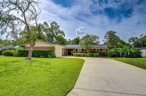 1904 LITTLE COVE TAMPA FL 33613