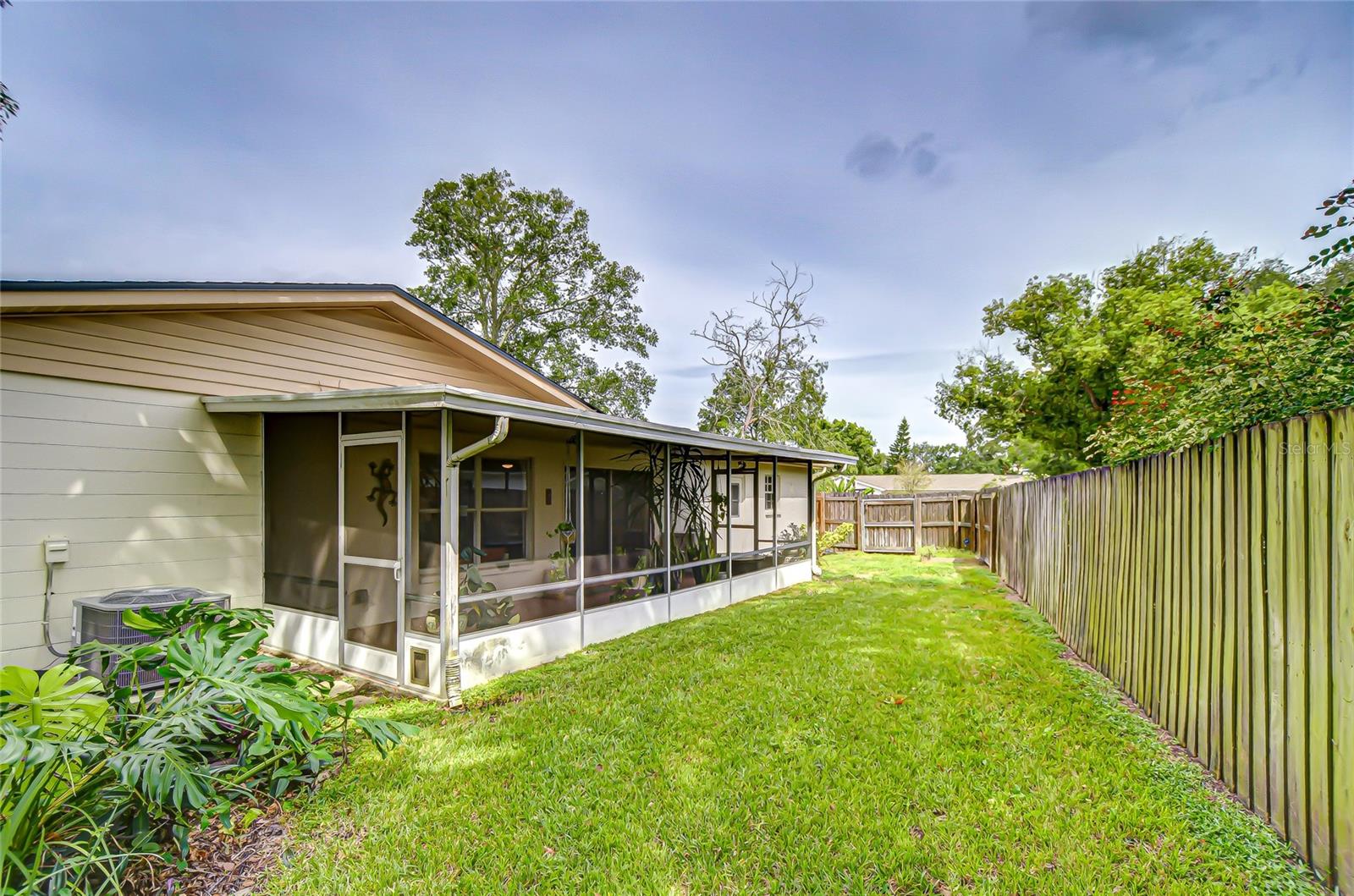 MAGDALENE SHORES ESTATES UN 6 - Residential