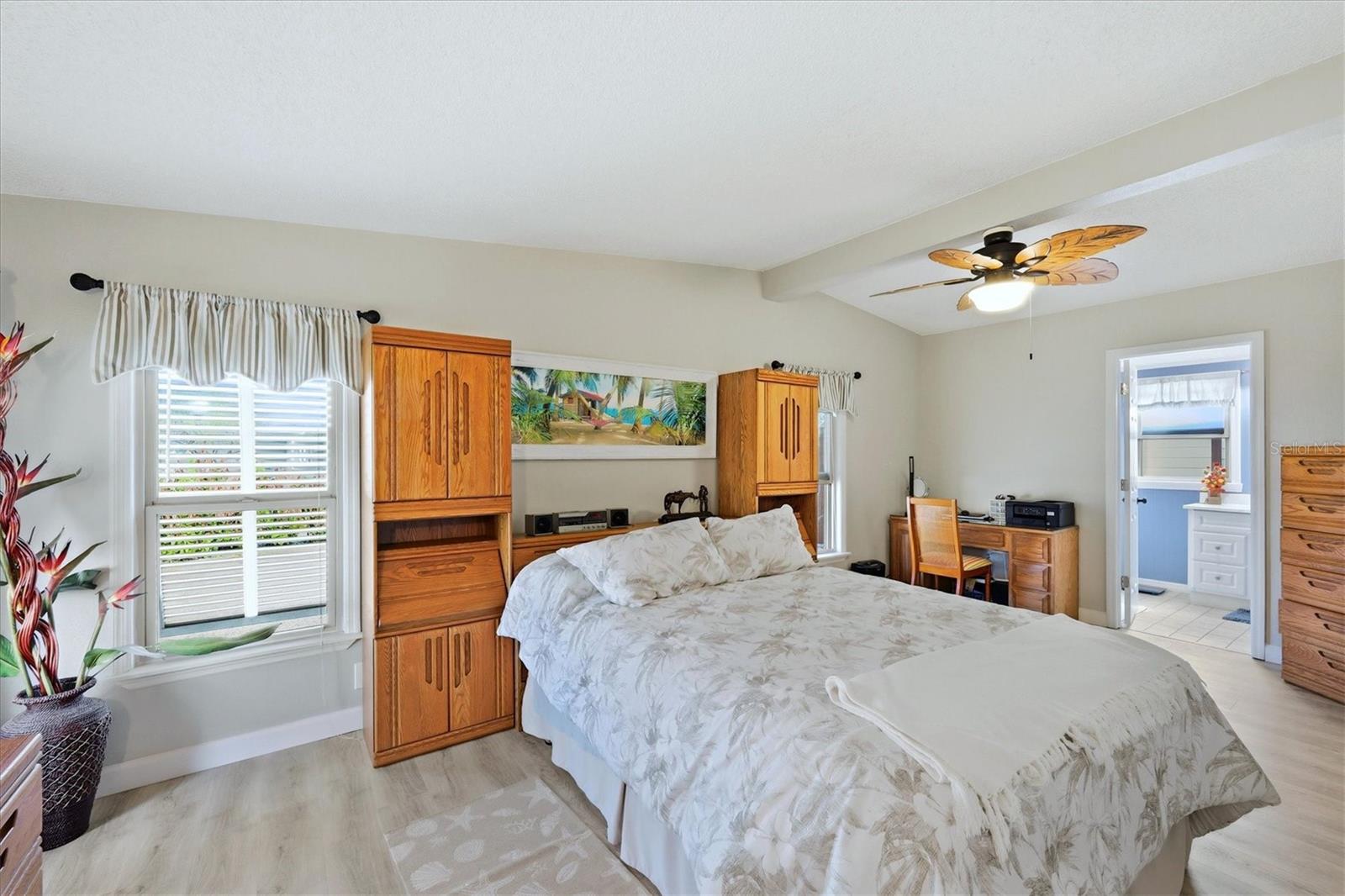 LEMON BAY ISLE PH 02 - Residential