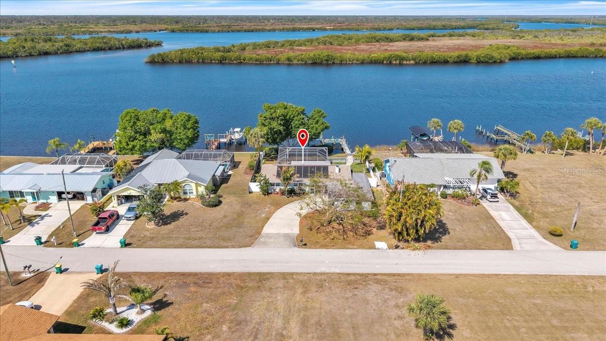 PALM SHORES - Residential