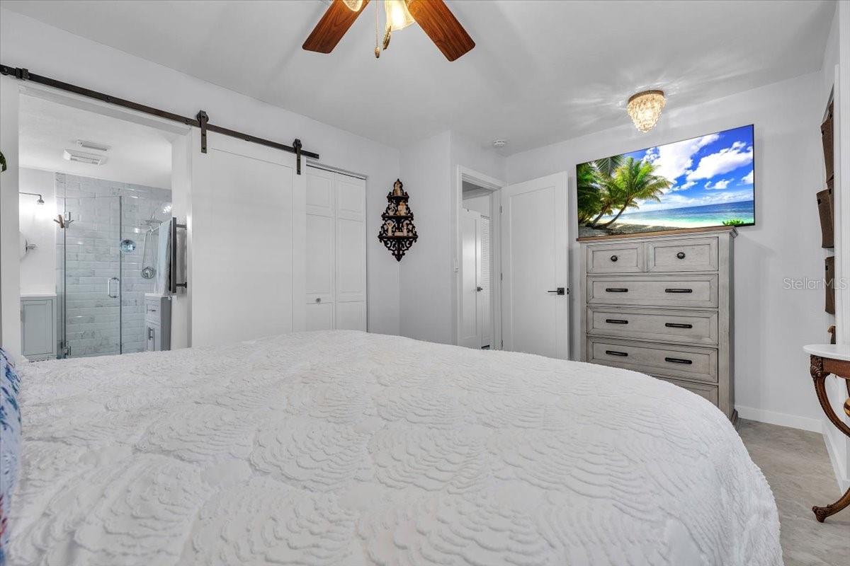 PALM SHORES - Residential