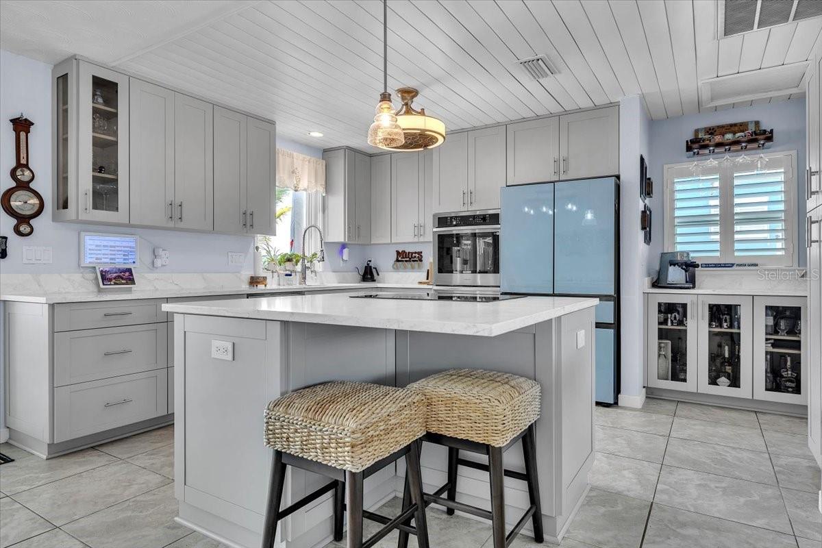 PALM SHORES - Residential