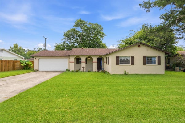 2021 ORIOLE LN, SOUTH DAYTONA, FL 32119 - Image e0ab22d4f538ddedb3b59d34aedd322c/30889756