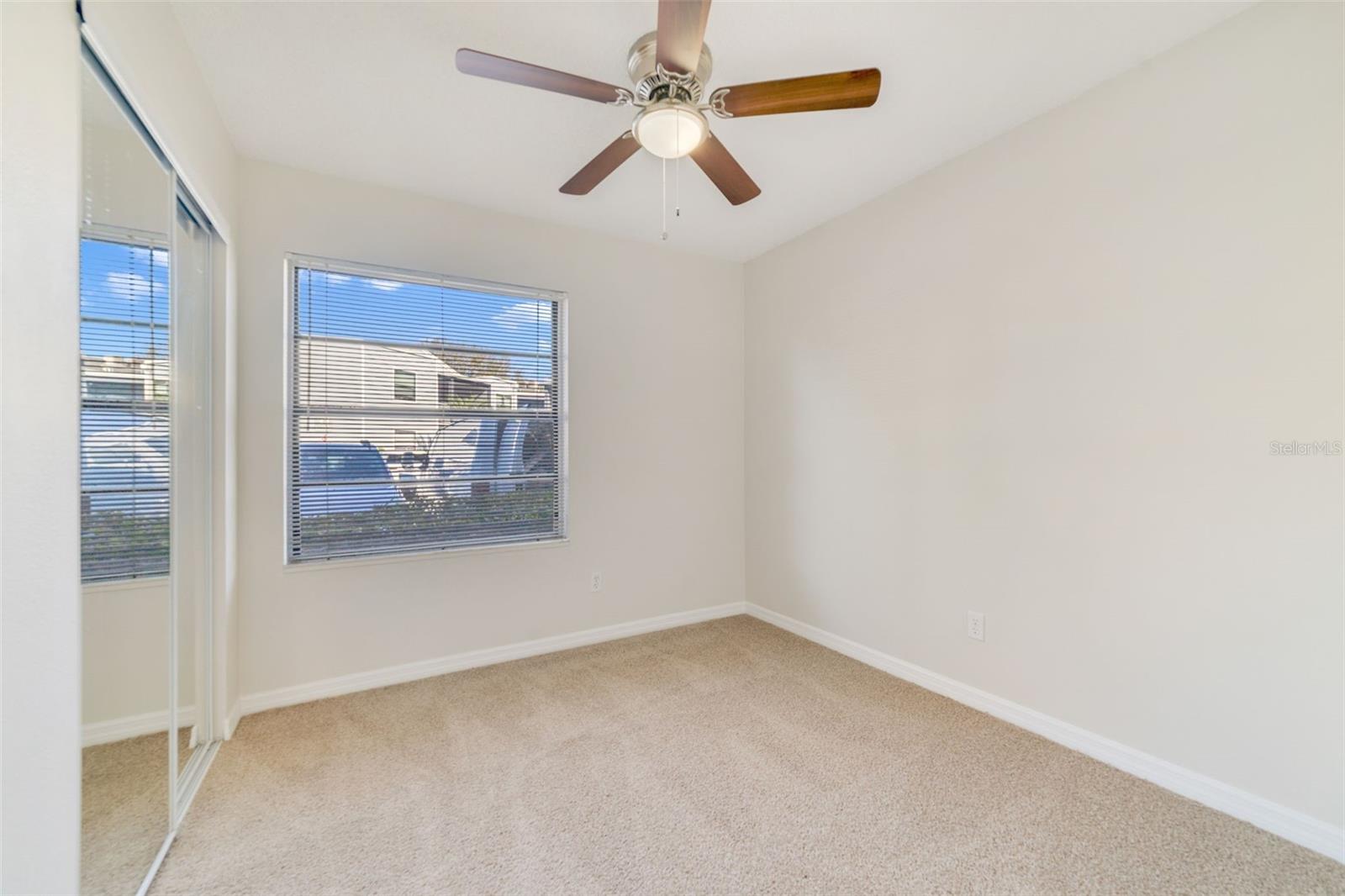 SOUTHPOINTE CONDO UNIT 4 - Residential