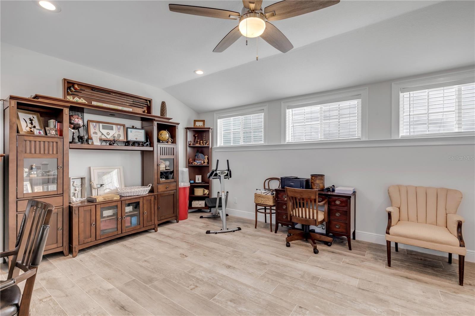 SILVER SANDS SEC C - Residential