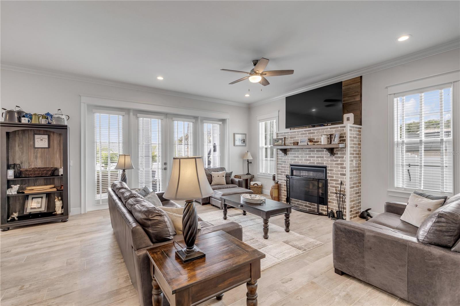 SILVER SANDS SEC C - Residential
