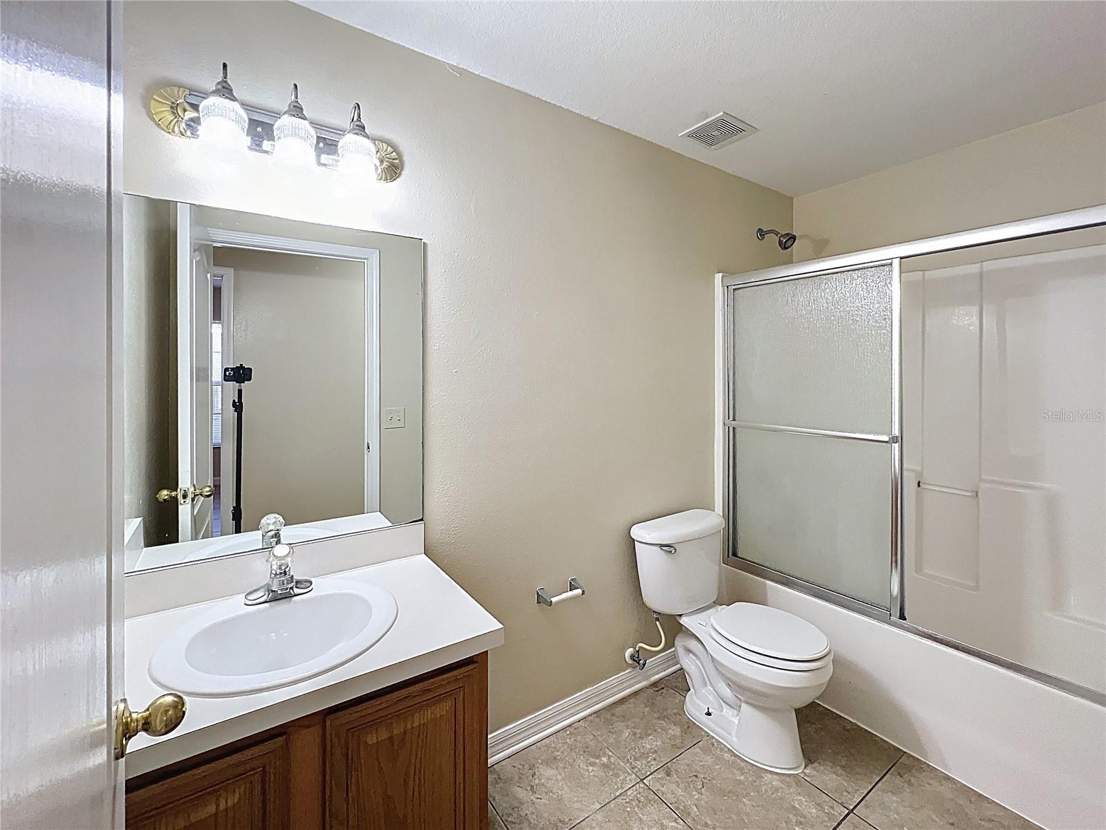 HUNTERS GREENE PH 03 - Residential