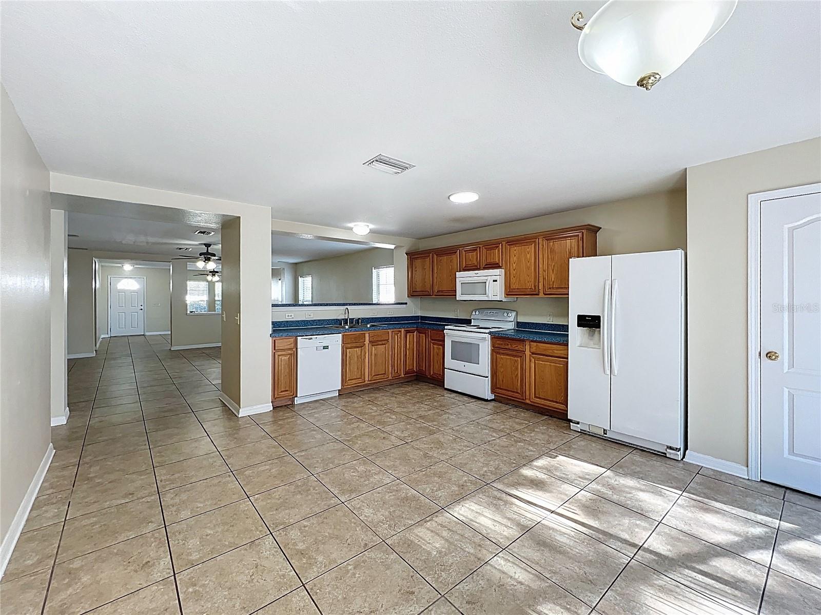 HUNTERS GREENE PH 03 - Residential