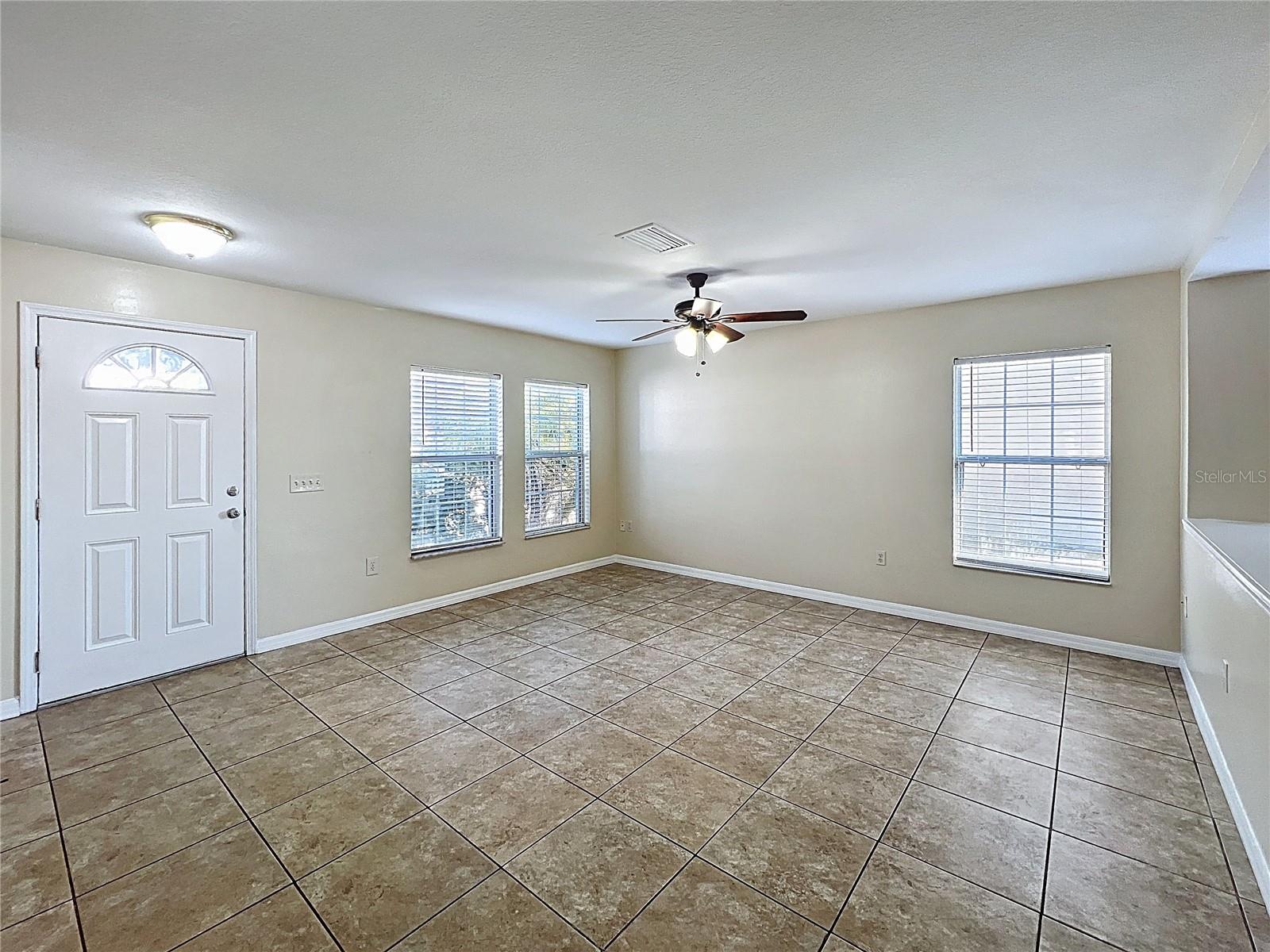 HUNTERS GREENE PH 03 - Residential