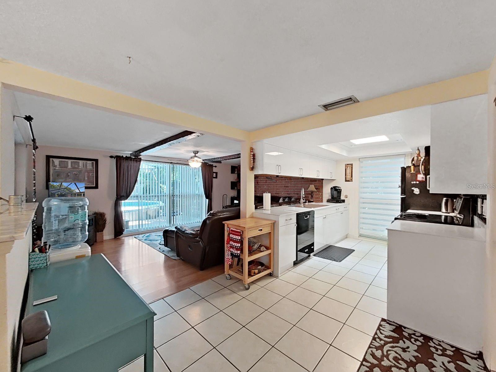 SAN CLEMENTE EAST - Residential