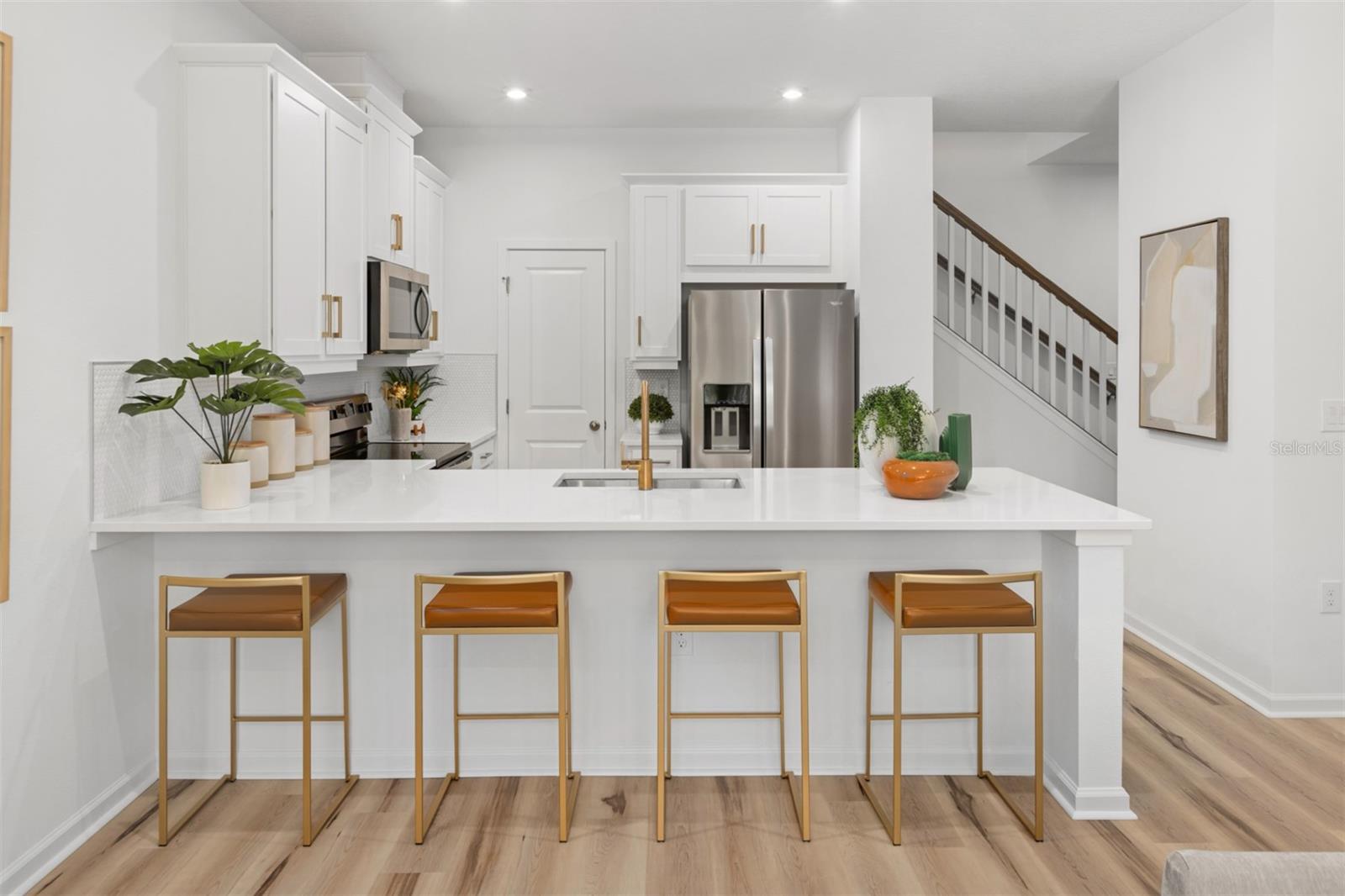 HICKORY GROVE - Residential