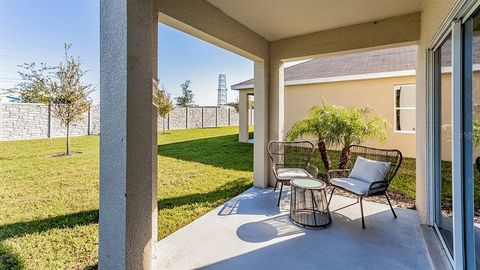 A home in WIMAUMA