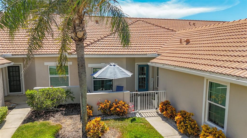 Photo of 668 Back Nine Drive, Venice, FL 34285 (MLS # N6140715)