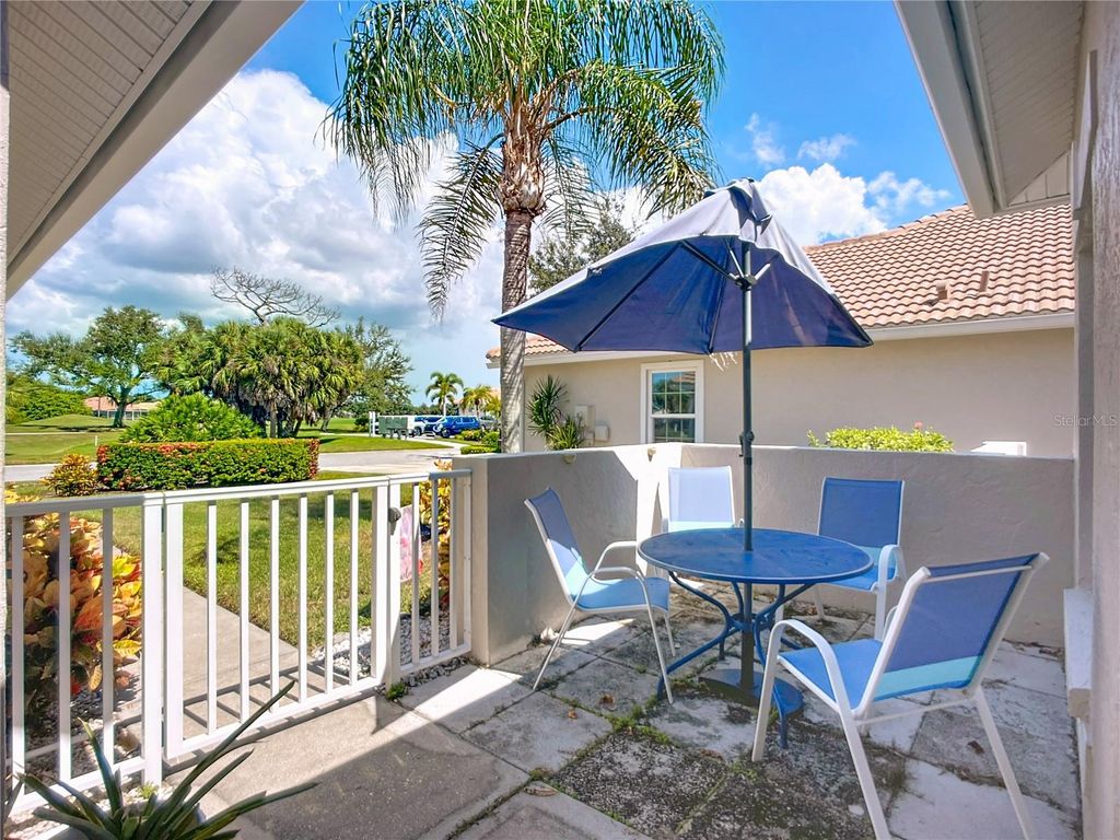 Photo of 668 Back Nine Drive, Venice, FL 34285 (MLS # N6140715)