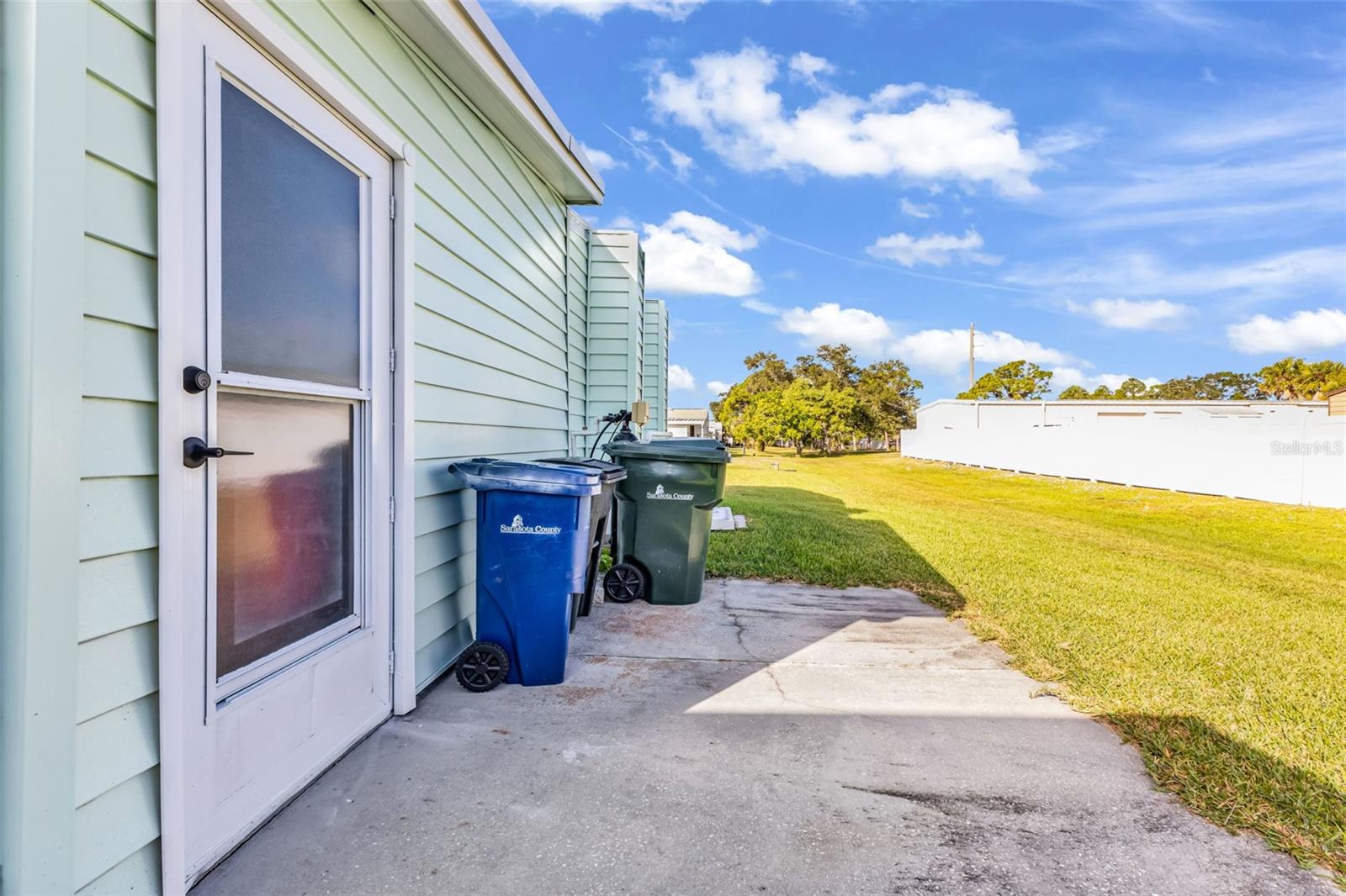 LAZY RIVER MHP - Residential