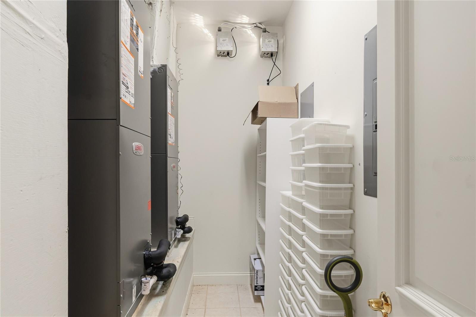 HEATHROW WOODS PH 2 - Residential