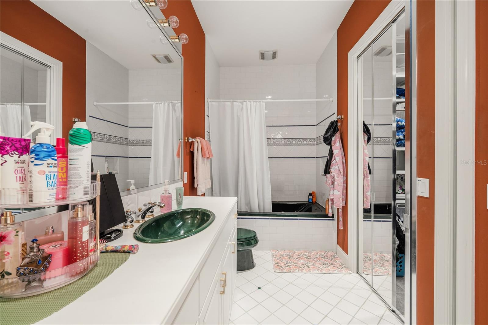 HEATHROW WOODS PH 2 - Residential