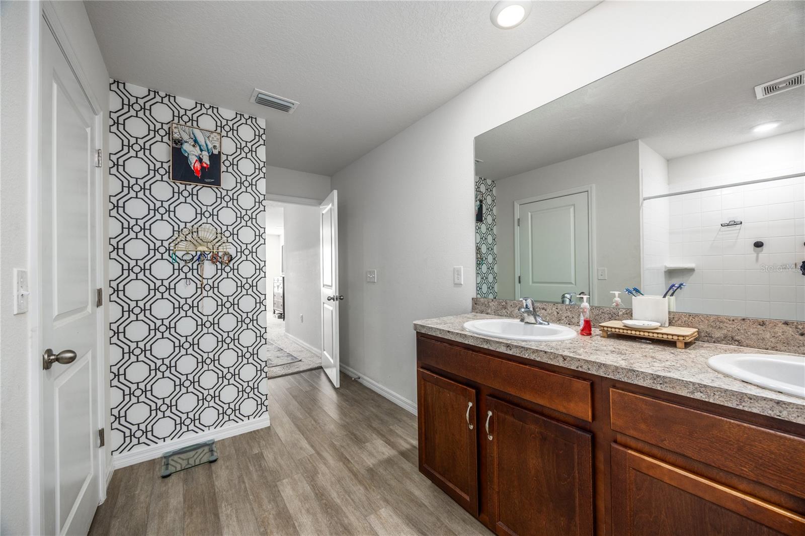 BAILEY ESTATES OF HIGH SPGS - Residential