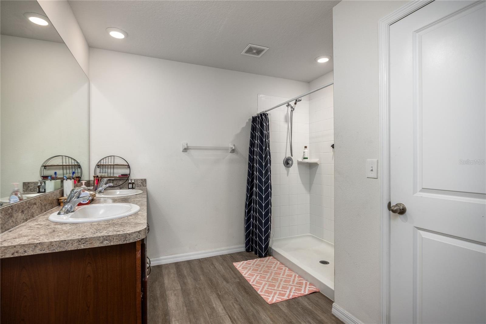 BAILEY ESTATES OF HIGH SPGS - Residential