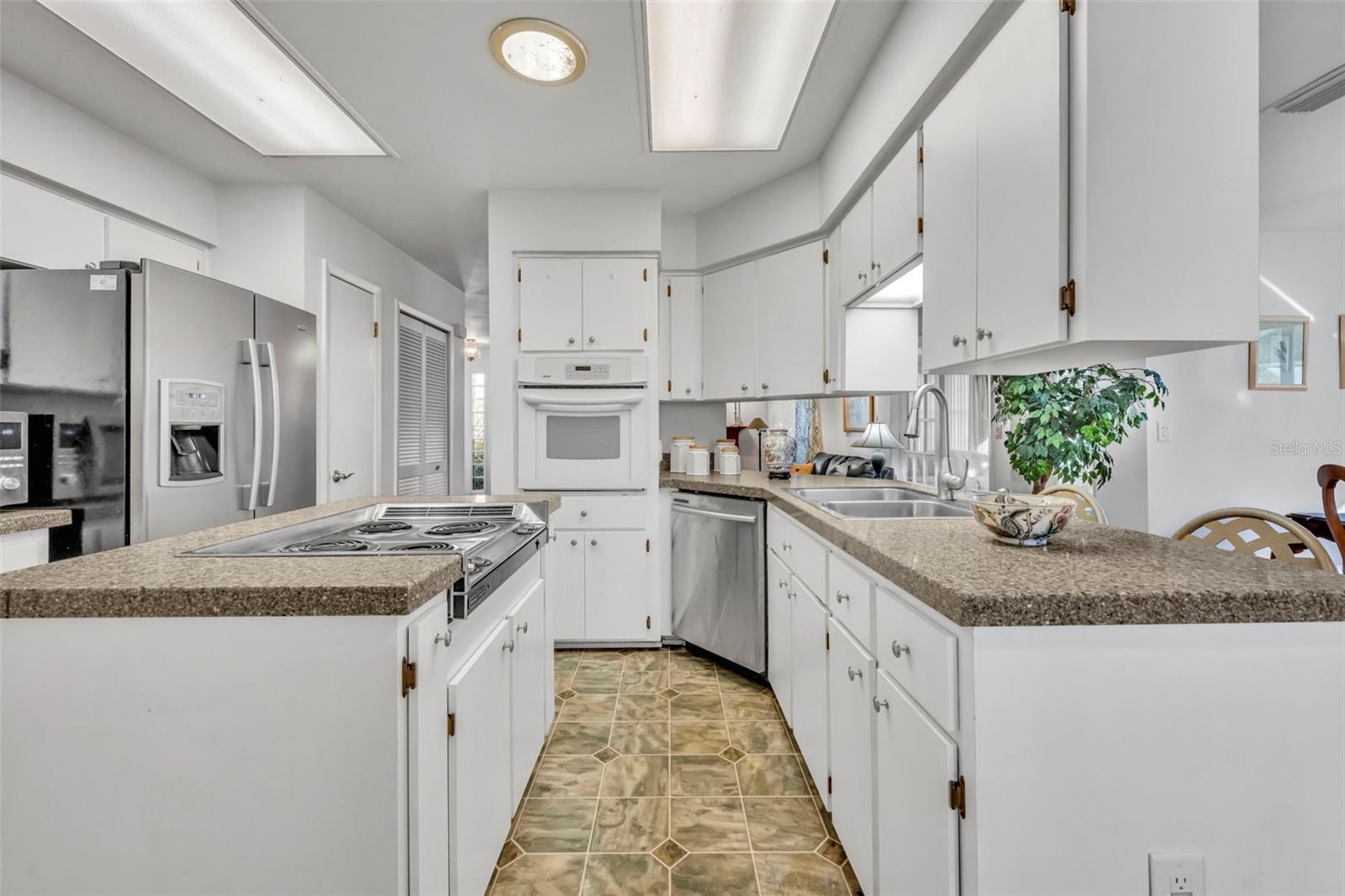 SCOTTISH HIGHLANDS CONDO PH O - Residential