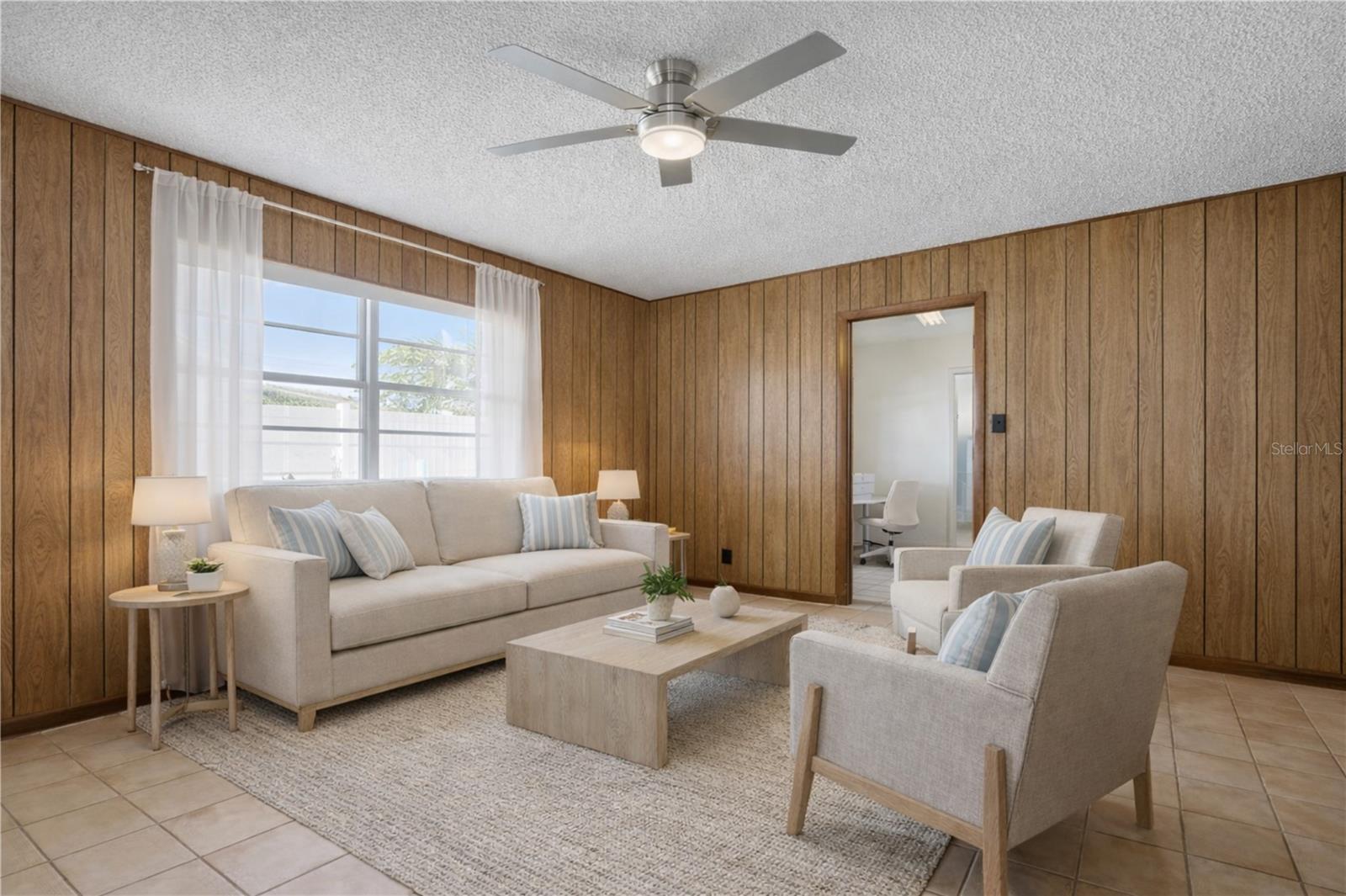 7307 N ALBANY AVENUE