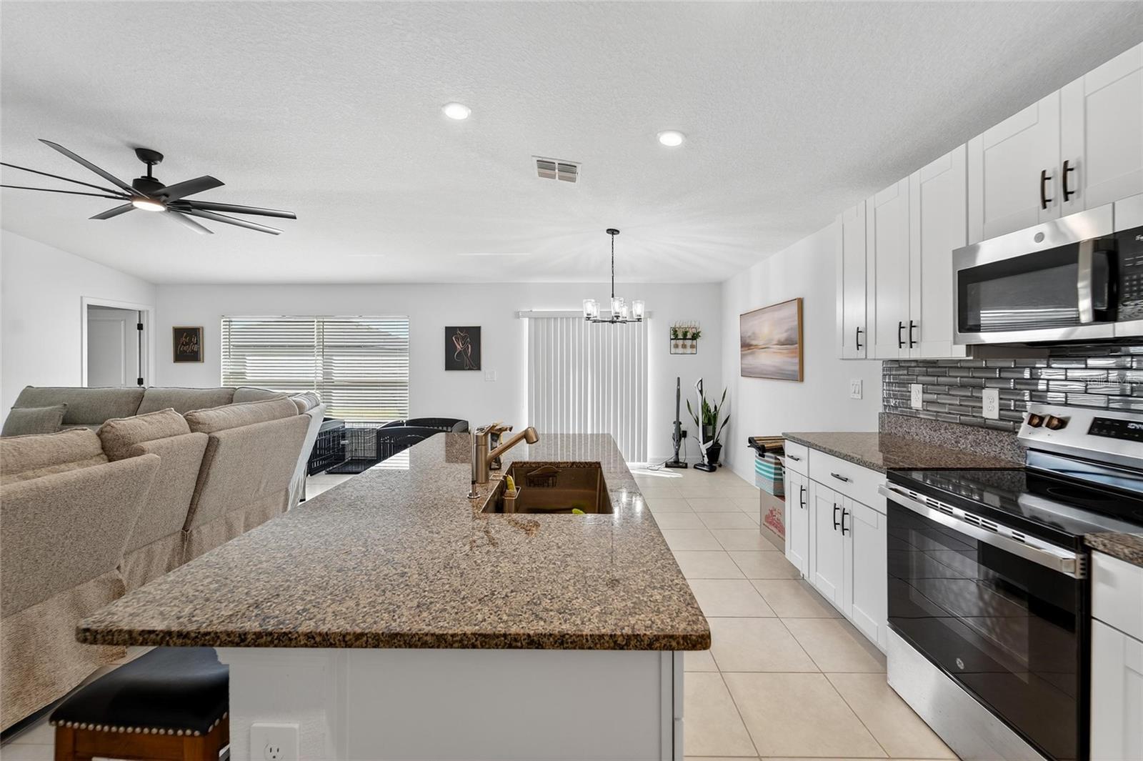 BALM GRV WEST - Residential Lease