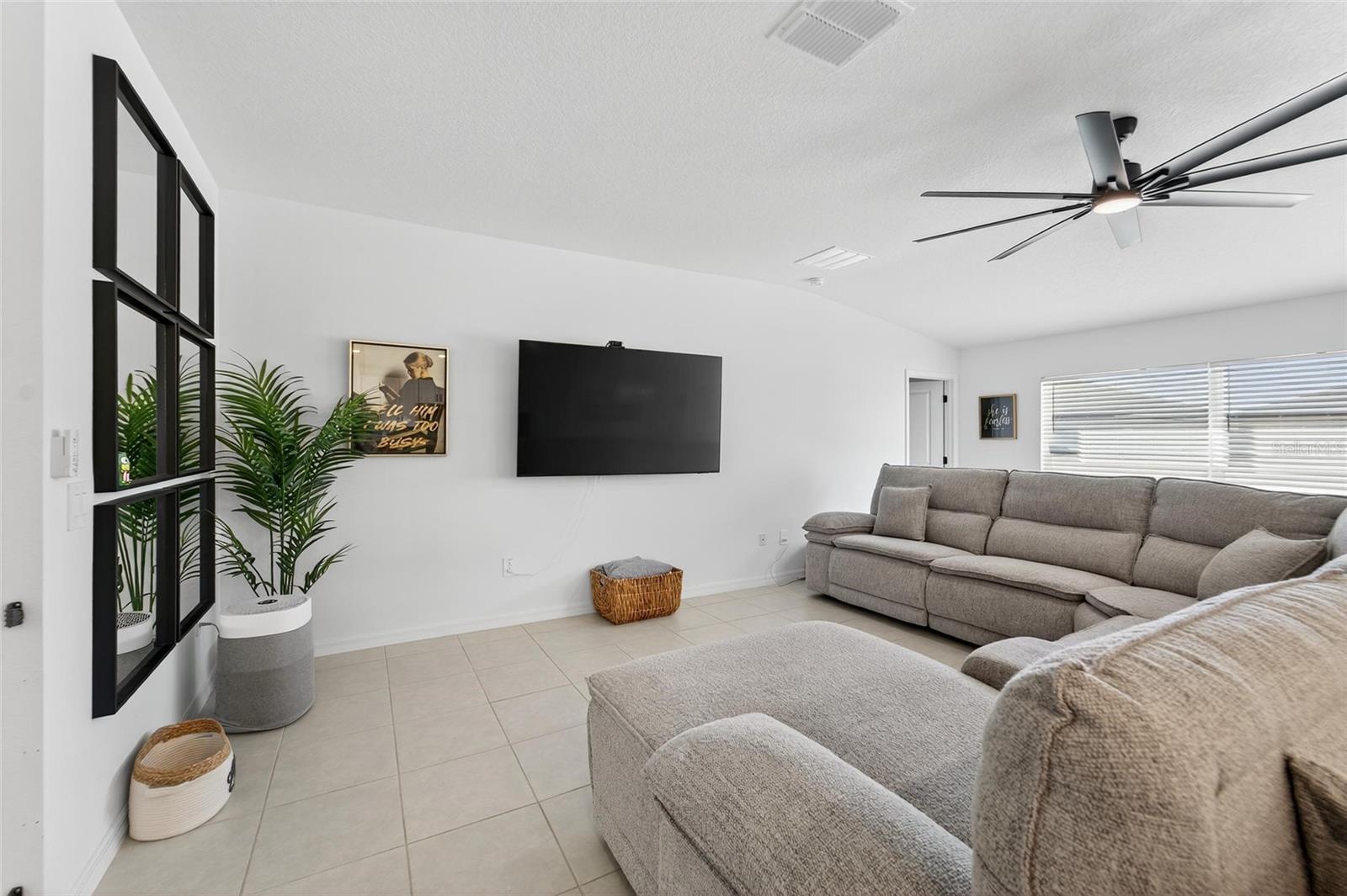 BALM GRV WEST - Residential Lease