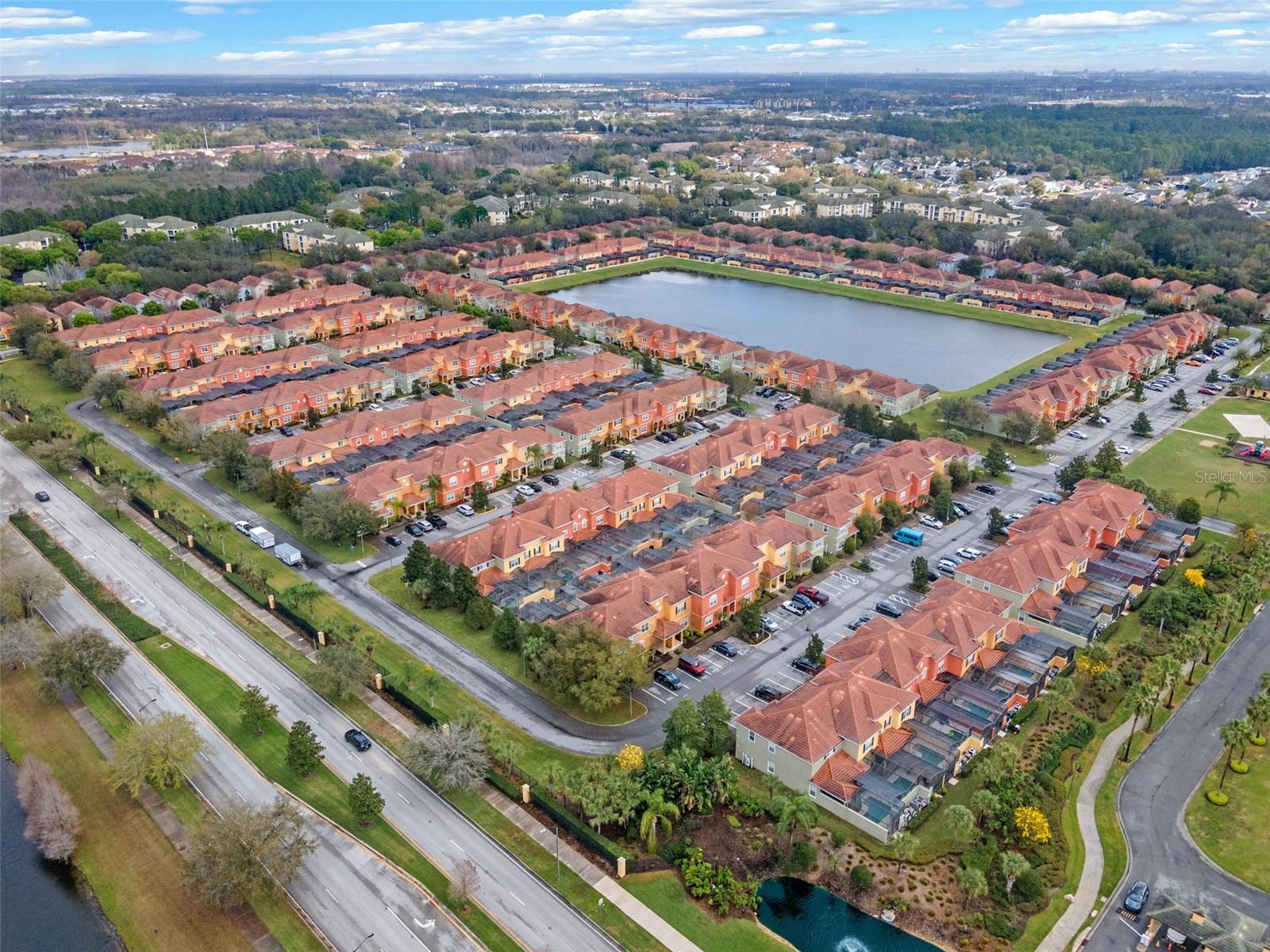 PARADISE PALMS RESORT - Residential