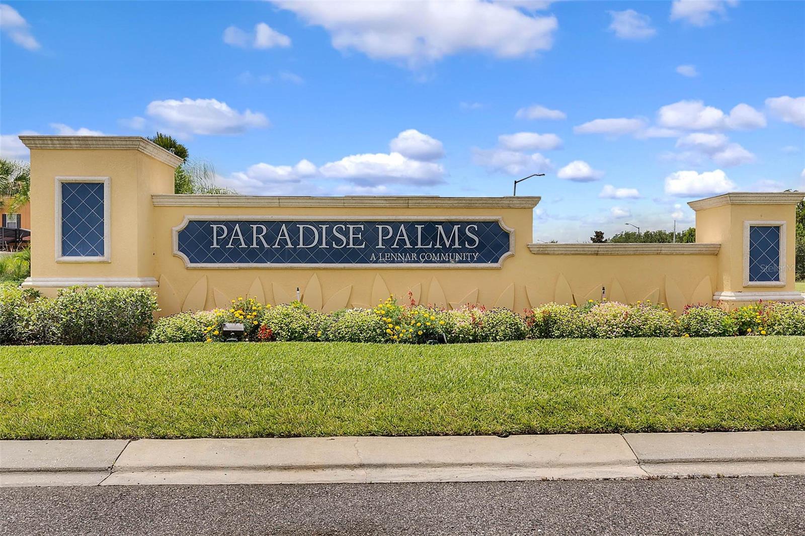 PARADISE PALMS RESORT - Residential