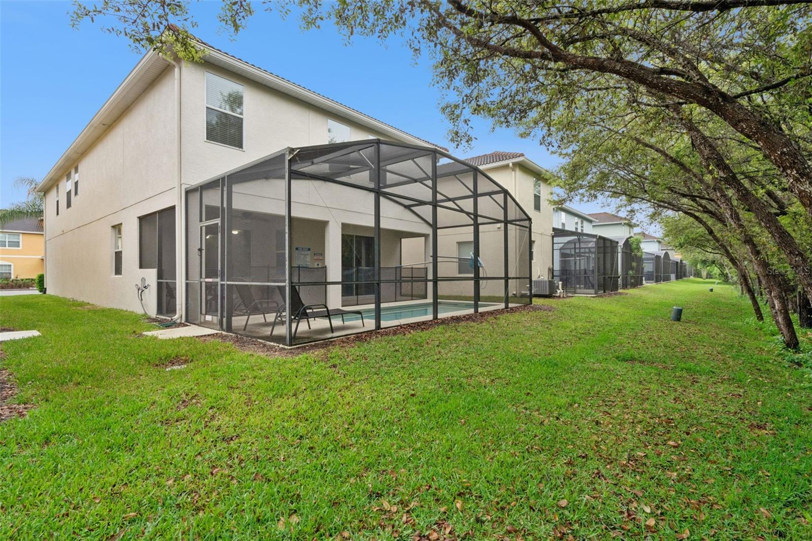 PARADISE PALMS RESORT - Residential