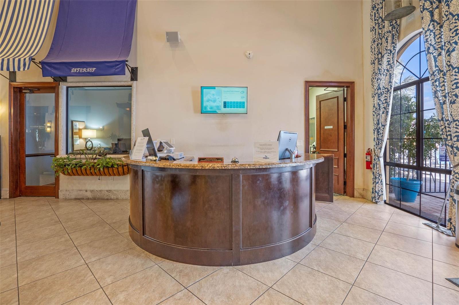 PARADISE PALMS RESORT - Residential