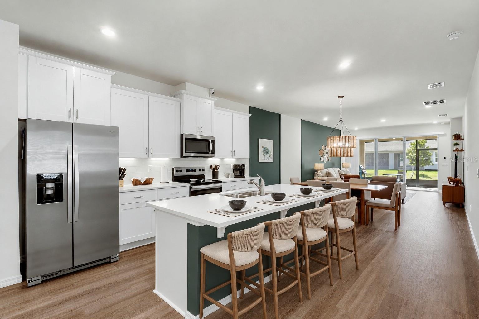 2689 KINSALE LANE