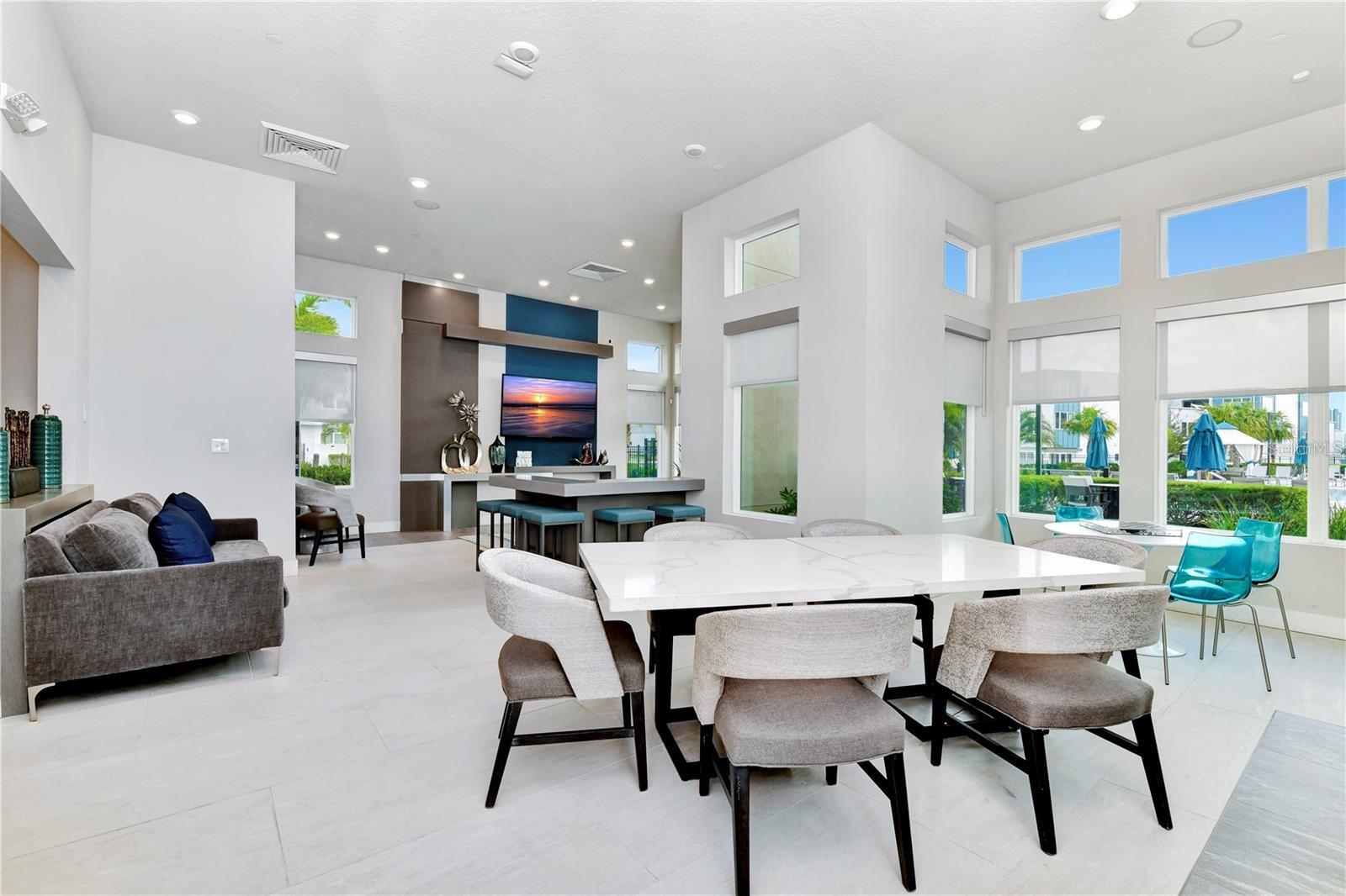 SPECTRUM AT REUNION CONDO PH 2A OR 5776/2995 UNIT - Residential Lease