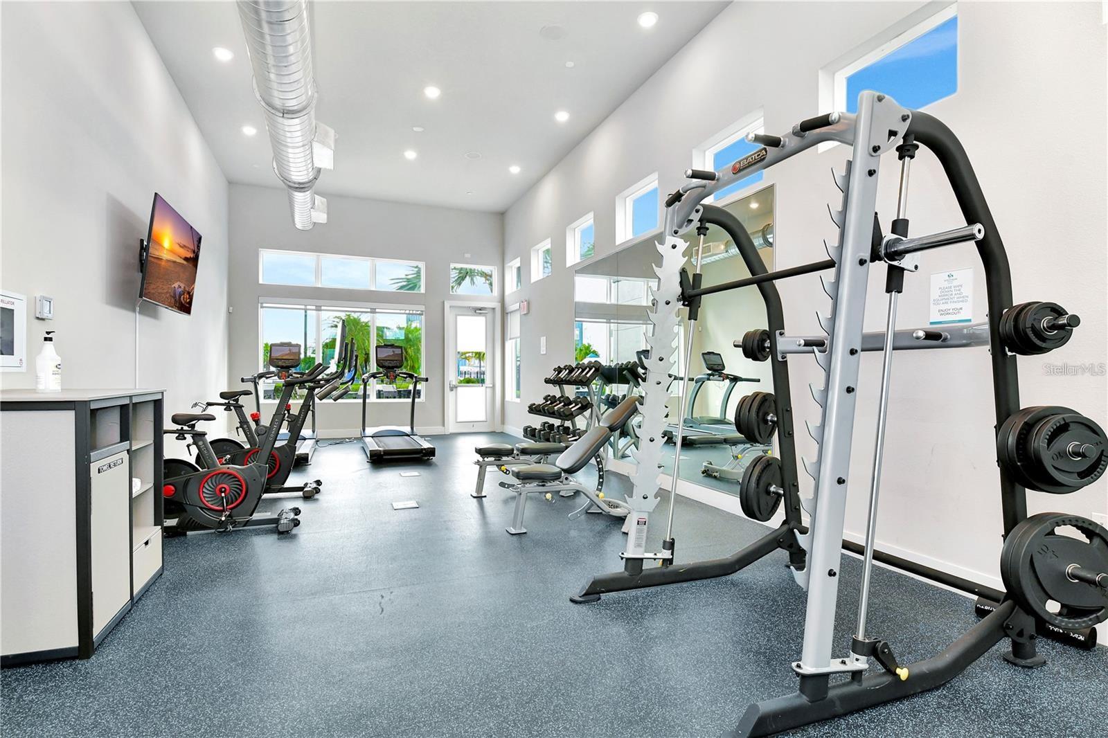 SPECTRUM AT REUNION CONDO PH 2A OR 5776/2995 UNIT - Residential Lease