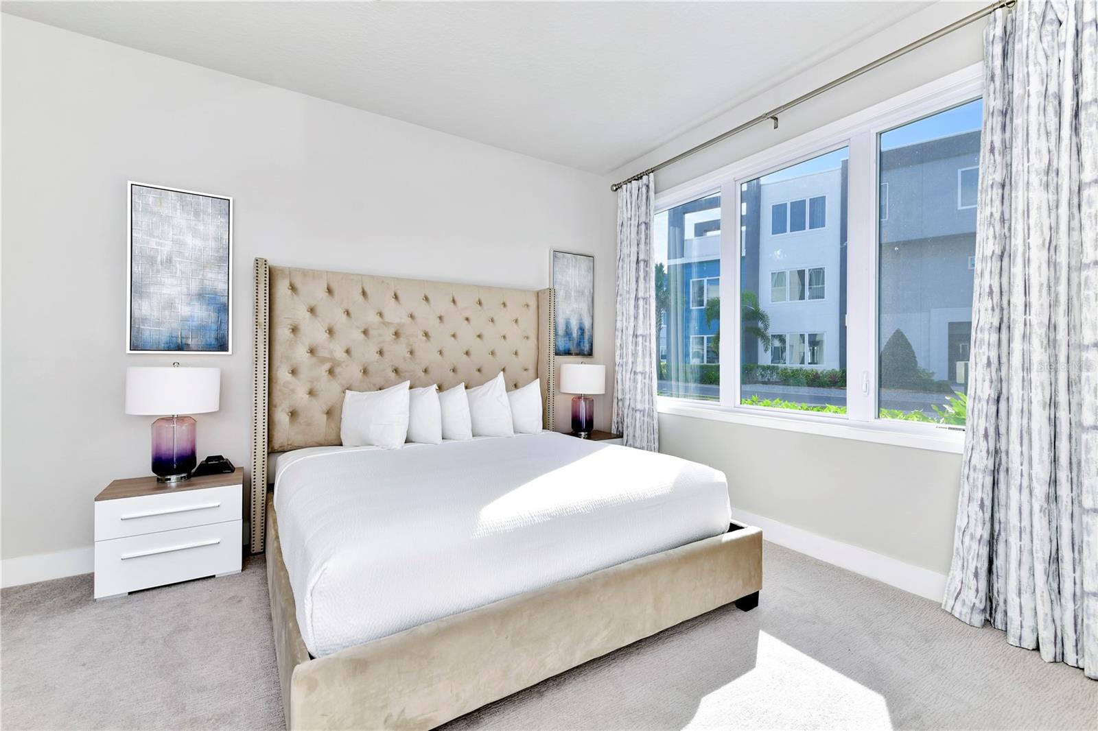 SPECTRUM AT REUNION CONDO PH 2A OR 5776/2995 UNIT - Residential Lease