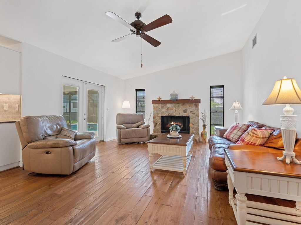 Photo of 2109 39th Street W, Bradenton, FL 34205 (MLS # A4659183)